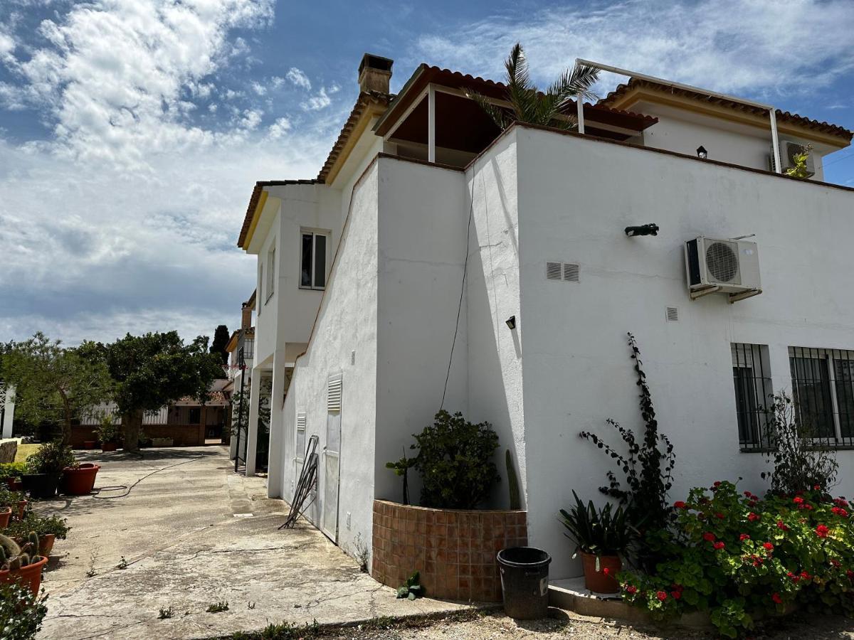Complejo Rural Lo Arrabal Villa Malaga Exterior photo
